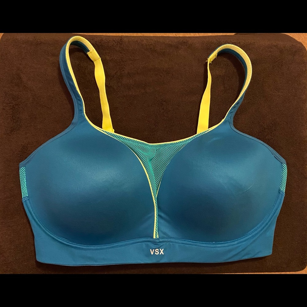 Victoria Secret Sports Bra
